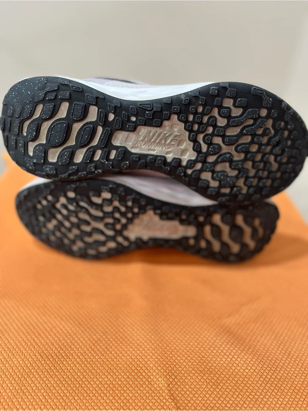 Nike Light Gray and Black Running Shoes with Purple Insole